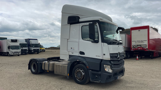Mercedes-Benz Actros 1840 Low Ride Tractor Unit – 2015 (YJ65 WKY)