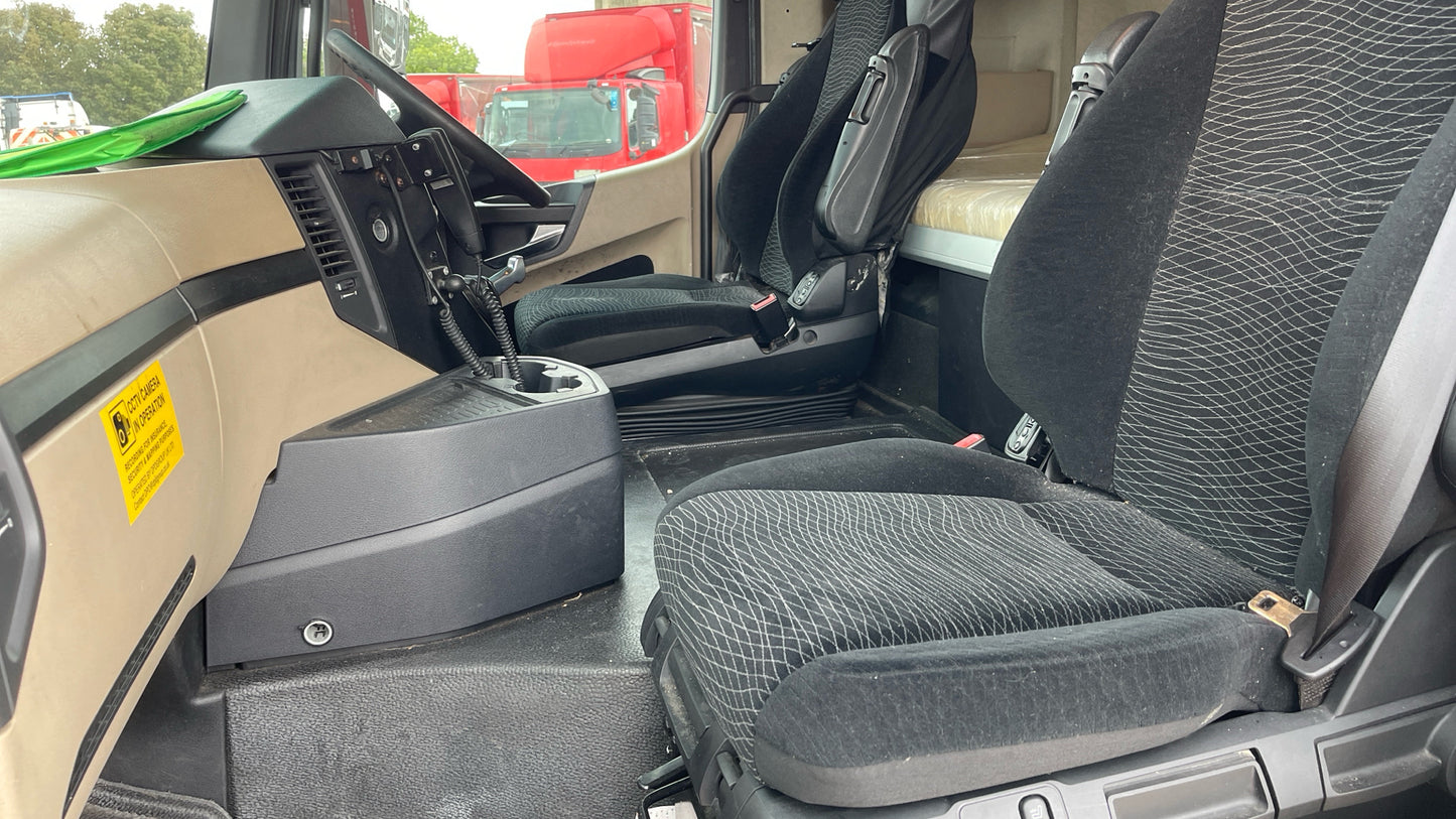 Mercedes-Benz Actros 1840 Low Ride Tractor Unit – 2015 (YJ65 WKY)