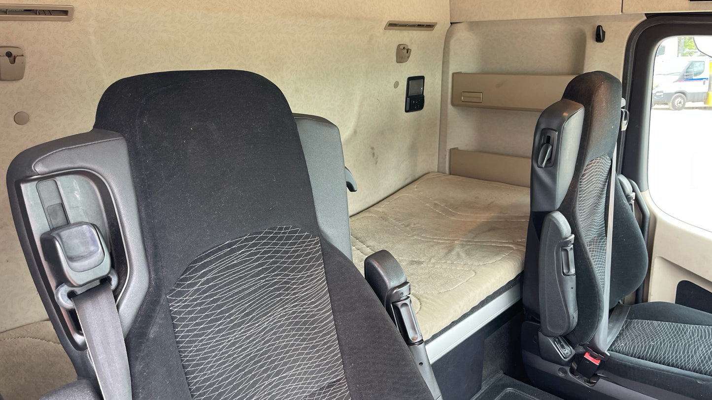Mercedes-Benz Actros 1840 Low Ride Tractor Unit – 2015 (YK15 HJC)