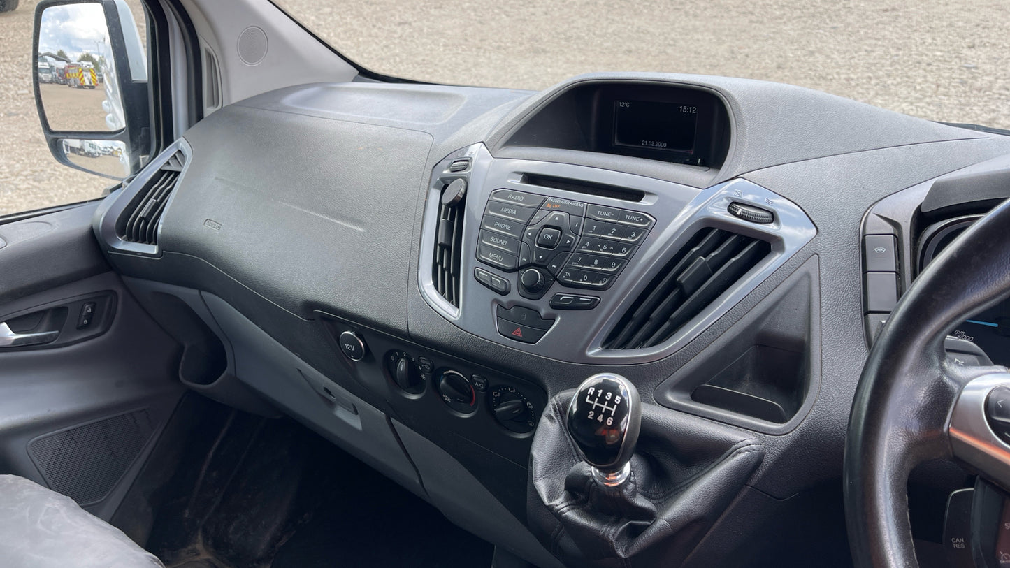 Ford Transit Custom 2.0 TDCi 270 Limited L1 H1 Panel Van – 2018 (YL18 DVT)