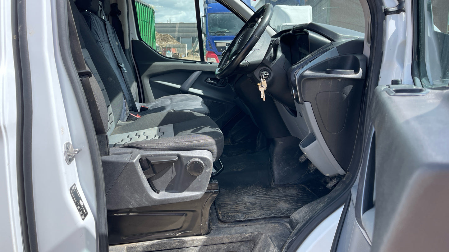 Ford Transit Custom 2.0 TDCi 270 Limited L1 H1 Panel Van – 2018 (YL18 DVT)