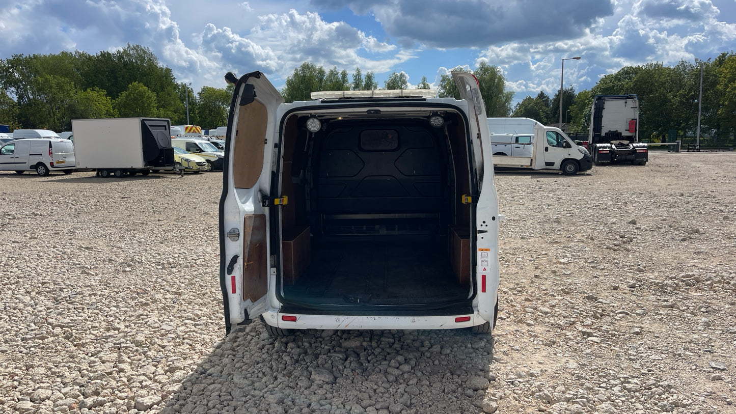 Ford Transit Custom 2.0 TDCi 270 Limited L1 H1 Panel Van – 2018 (YL18 DVT)