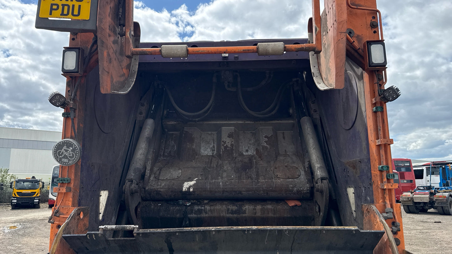 Dennis Elite 6 Municipal Truck – 2016 (VN16 PDU)