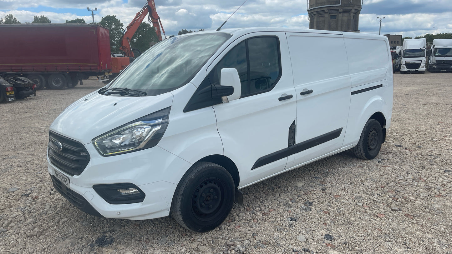 Ford Transit Custom 2.0 300 EcoBlue Trend L2 H1 Euro 6 Panel Van – 2019 (WP19 YNT)