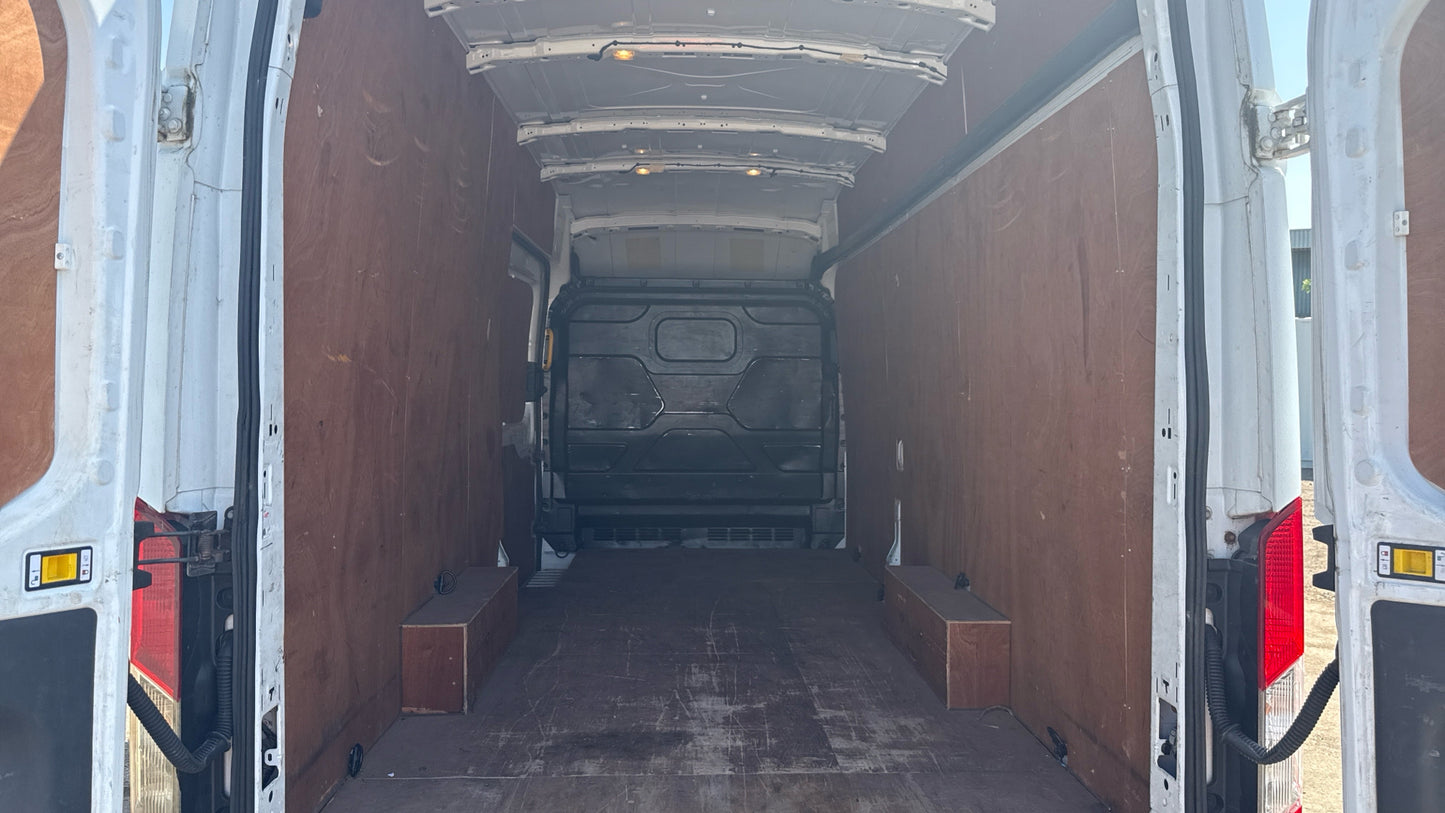 Ford Transit 2.0 350 EcoBlue RWD L4 H3 Euro 6 Panel Van – 2019 (EU19 MHM)