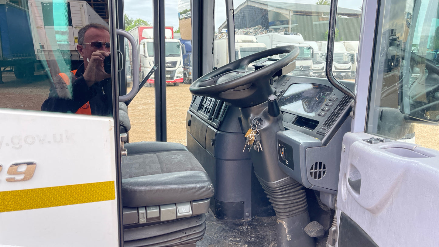 Mercedes-Benz Econic 2629 Municipal Truck – 2014 (BU14 FBL)