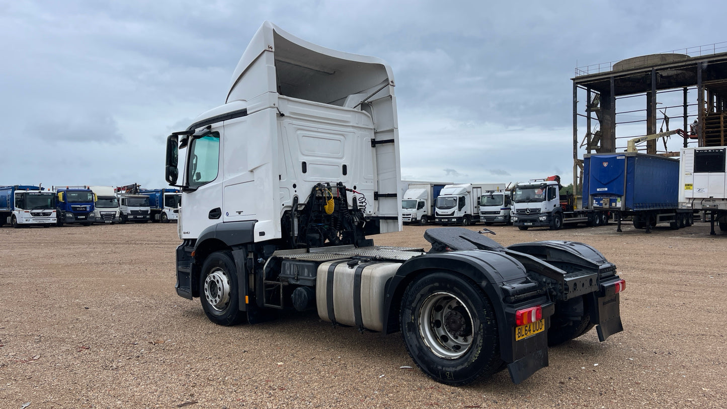 Mercedes-Benz Actros 1840 Tractor Unit – 2015 (BL64 UUO)