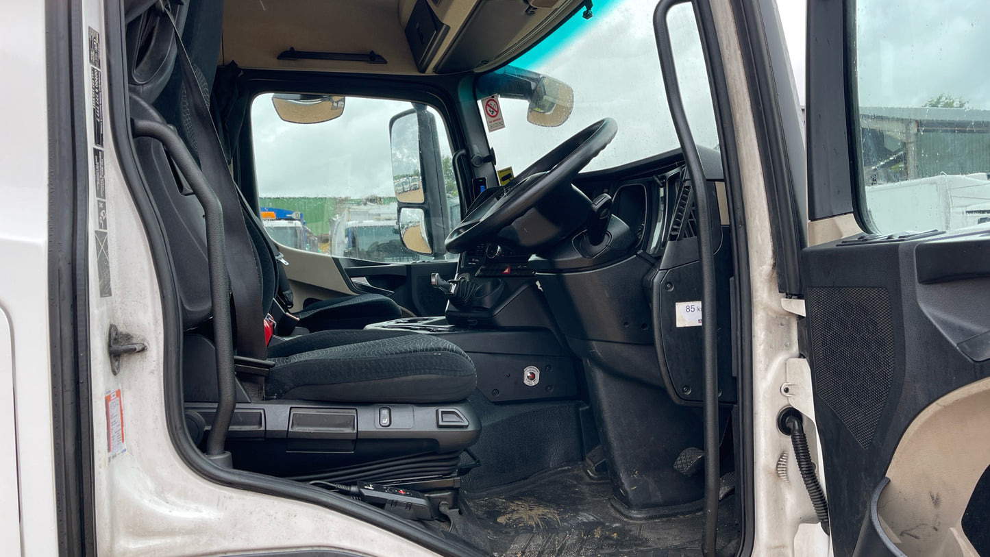 Mercedes-Benz Actros 1840 Tractor Unit – 2015 (BL64 UUO)