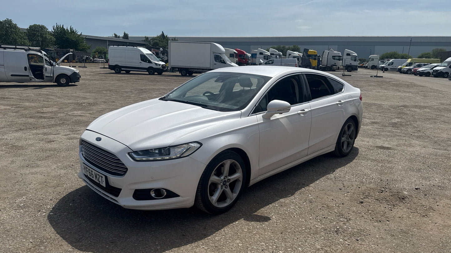 Ford Mondeo 2.0 TDCi Titanium Euro 6 (s/s) Hatchback – 2016 (YF66 MZT)
