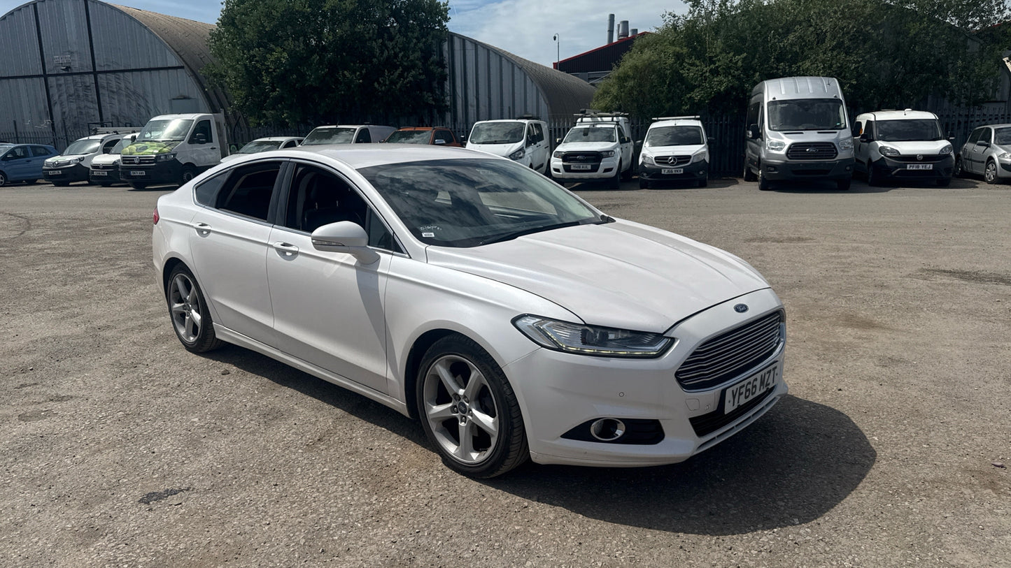 Ford Mondeo 2.0 TDCi Titanium Euro 6 (s/s) Hatchback – 2016 (YF66 MZT)