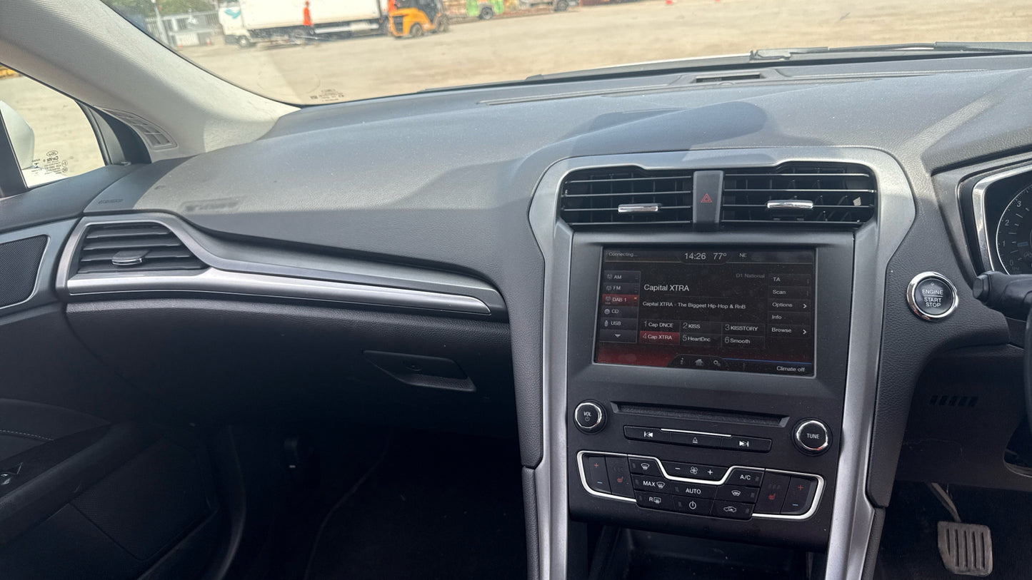 Ford Mondeo 2.0 TDCi Titanium Euro 6 (s/s) Hatchback – 2016 (YF66 MZT)