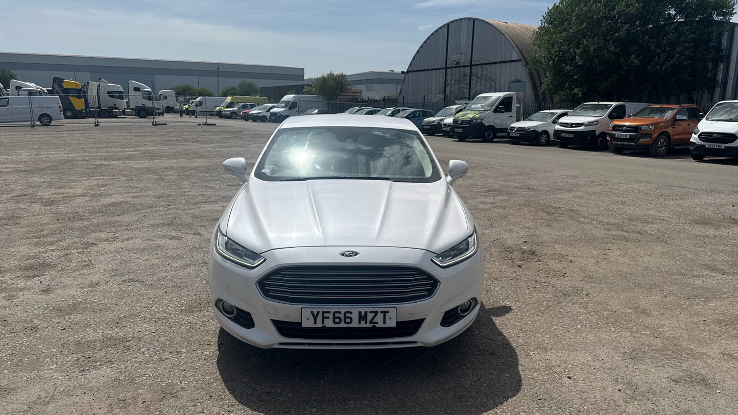 Ford Mondeo 2.0 TDCi Titanium Euro 6 (s/s) Hatchback – 2016 (YF66 MZT)