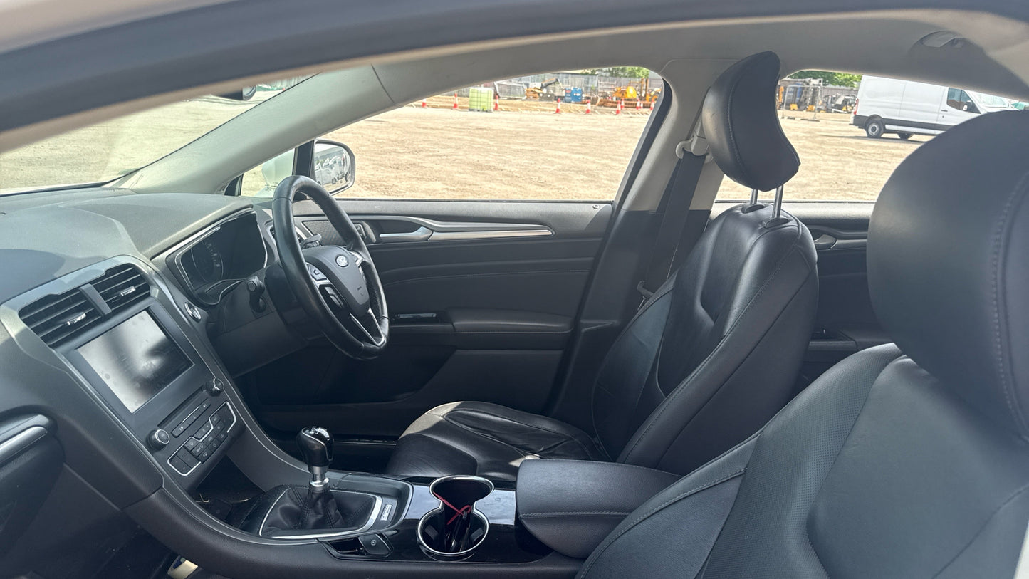 Ford Mondeo 2.0 TDCi Titanium Euro 6 (s/s) Hatchback – 2016 (YF66 MZT)