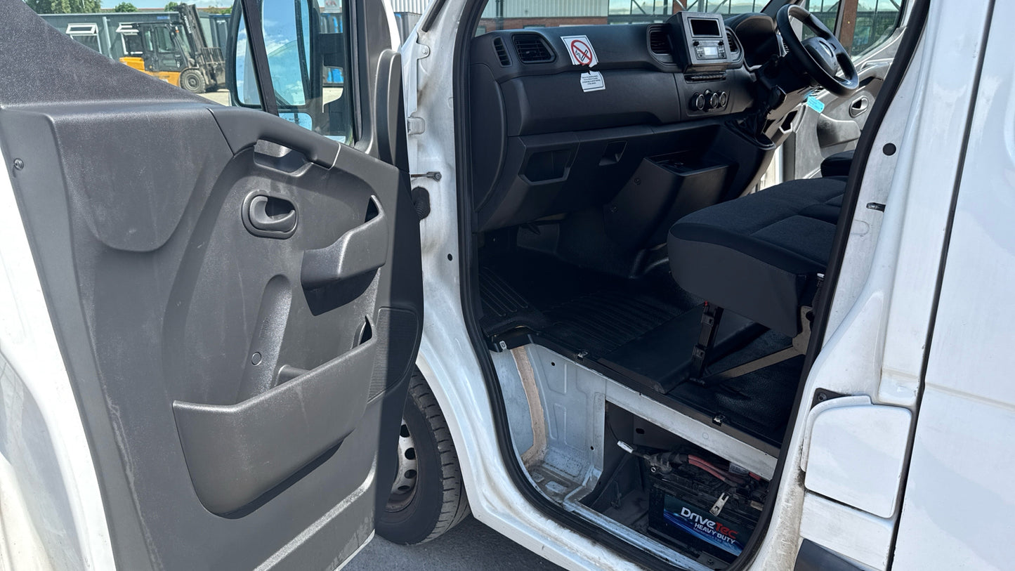 Renault Master 2.3 dCi 35 Business FWD LWB High Roof Euro 6 – 2020 (RV20 UZS)
