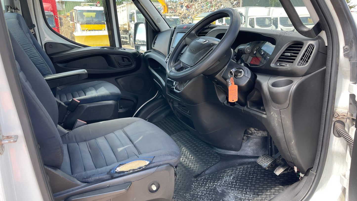 Iveco Daily 35S 2.3 TD 12V Hi-Matic RWD L3 Recovery Van – 2017 (BW17 YTM)