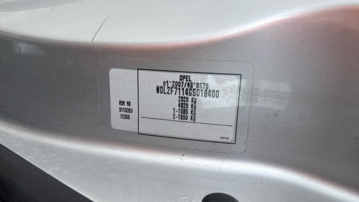 Vauxhall Vivaro 2900 1.6 CDTi BiTurbo 120PS ecoFLEX Panel Van – 2016 (MF16 XTG)