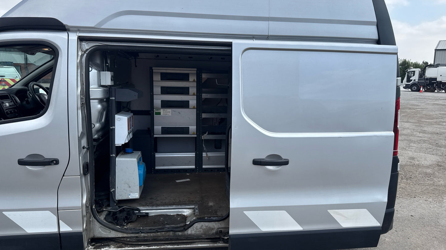 Vauxhall Vivaro 2900 1.6 CDTi BiTurbo 120PS ecoFLEX Panel Van – 2016 (MF16 XTG)