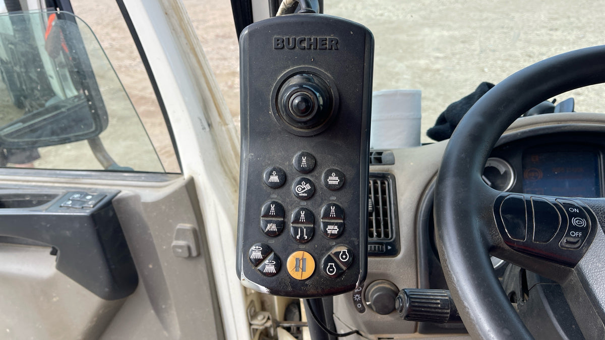 DAF LF 55.220 Road Sweeper – 2013 (HN63 XXW)