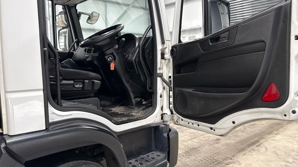 IVECO Eurocargo 75-160 Box Van – 2019 (LX69 VUM)