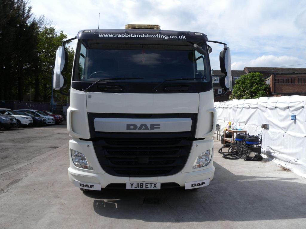 DAF CF 400 8x2 Tractor Unit – 2016