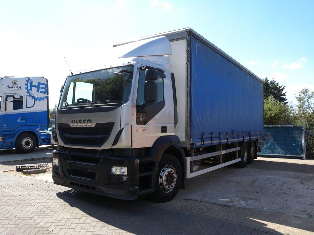 Iveco Stralis 330 Curtain Side Rigid Truck – 2014