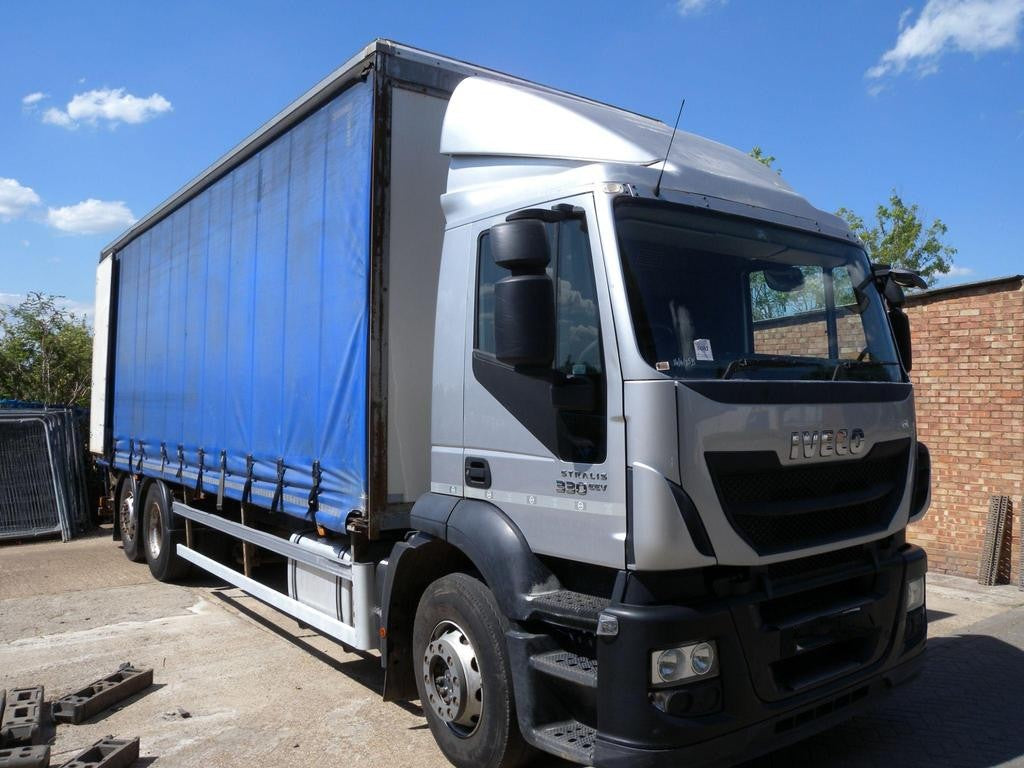 Iveco Stralis 330 Curtain Side Rigid Truck – 2014