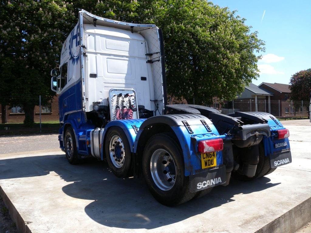Scania R Series 490 High Sleeper Cab Tractor Unit – 2014