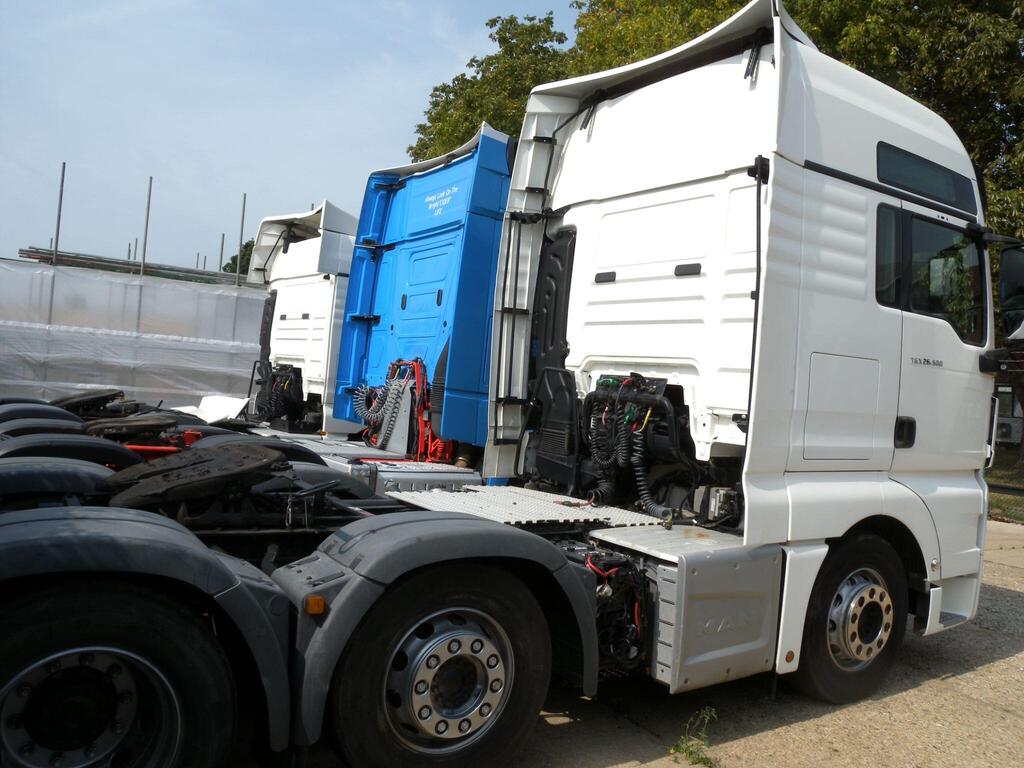 MAN TGX 26.460 Sleeper Cab Tractor Unit – 2018