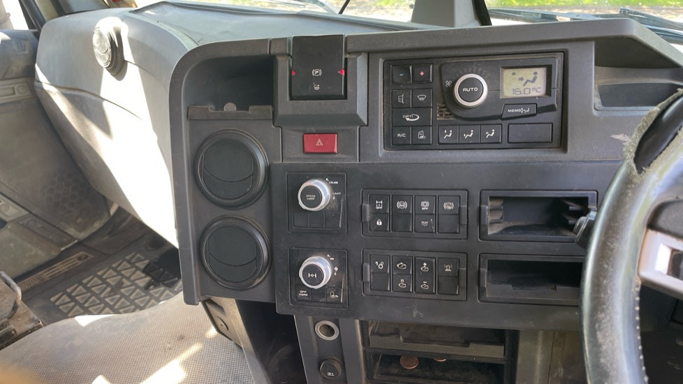 Renault Trucks Range C430 Volumetric Concrete Mixer – 2018   (Finance Repossession , No Test)