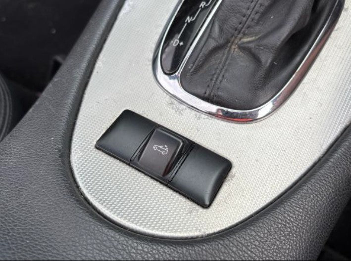 Mercedes-Benz CLK 1.8 CLK200 Kompressor Avantgarde Cabriolet – 2007 (G13 LNG)