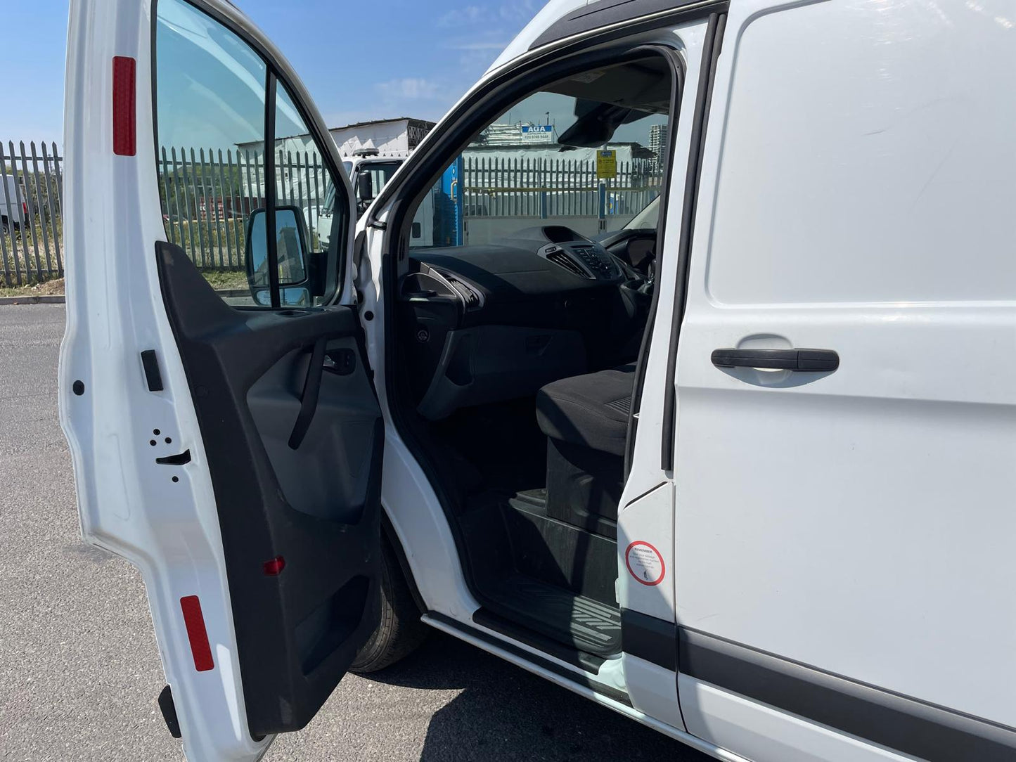 Ford Transit Custom 2.0 TDCi 340 Trend L2 H2 Panel Van – 2018