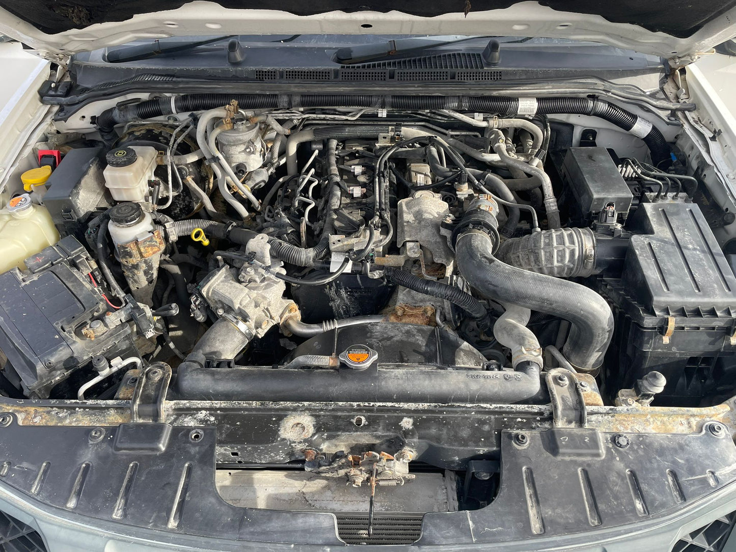 Nissan Navara 2.5 dCi Visia 4WD Double Cab Pickup – 2015