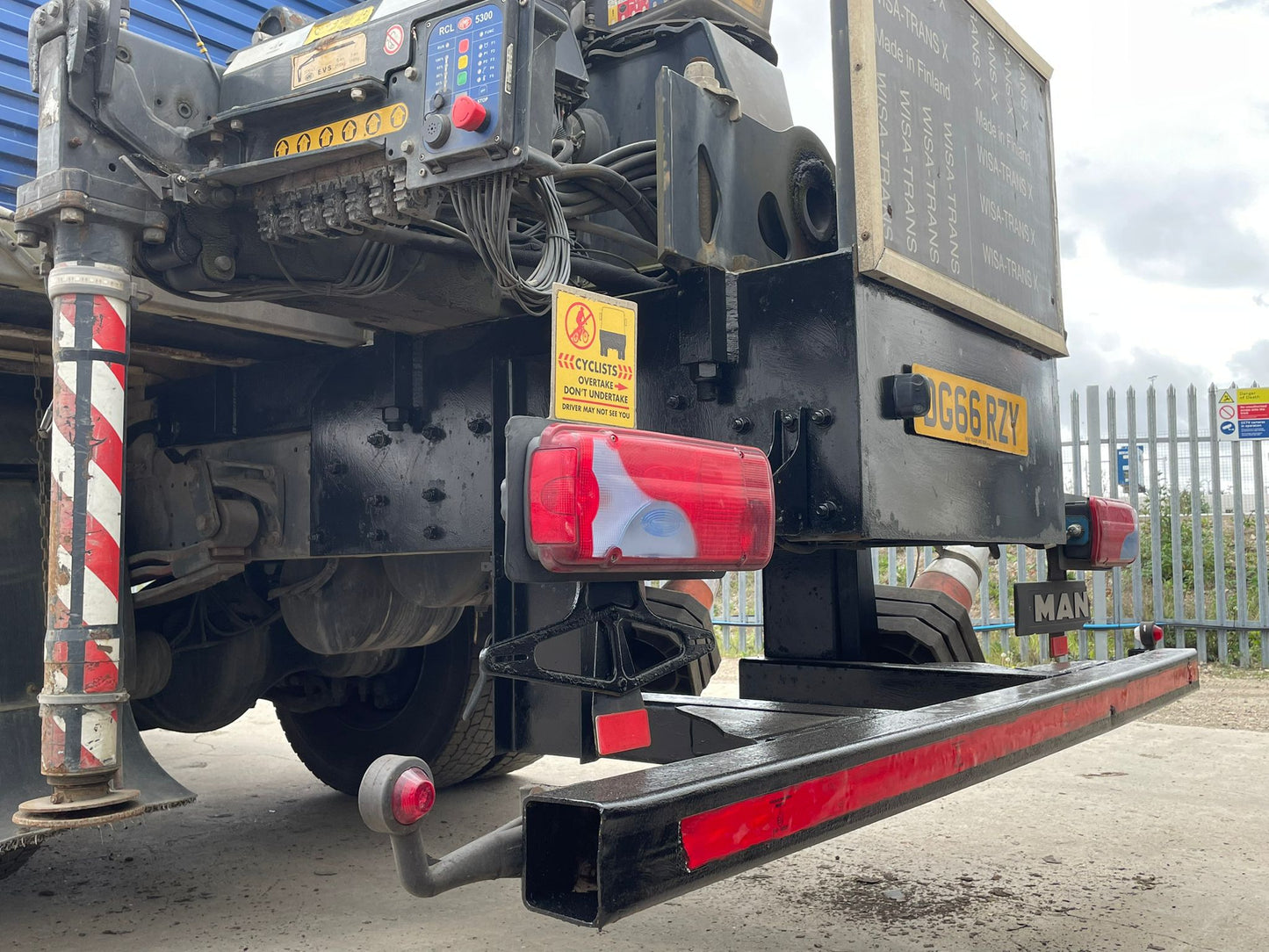 MAN TGM 18.250 Crane Mounted Rigid Truck – 2016