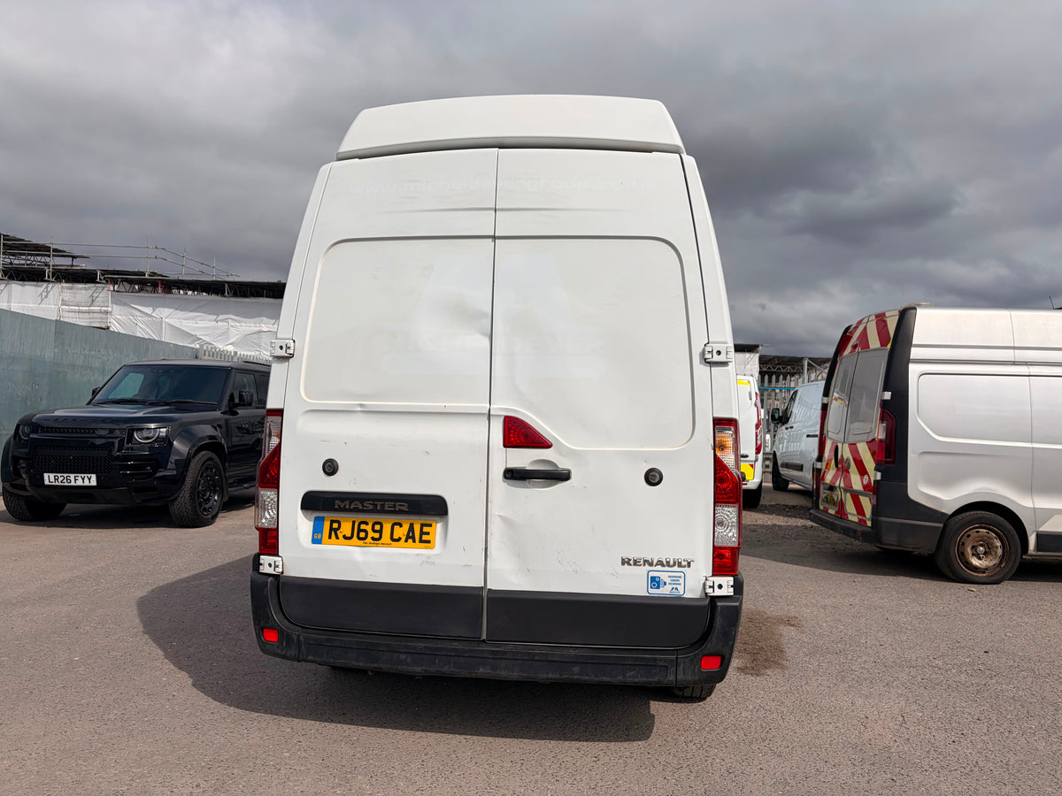 Renault Master 2.3 dCi 35 Business FWD LWB High Roof Euro 6 – 2020 (RV20 UZS)