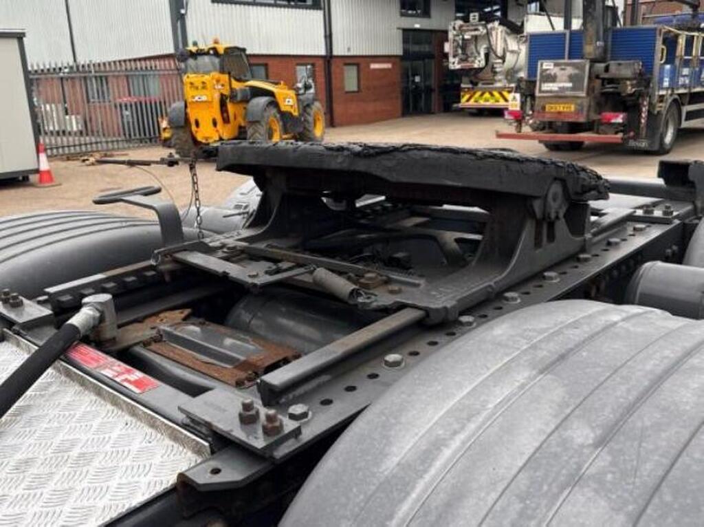 Scania R 580 Day Cab Tractor Unit – 2017